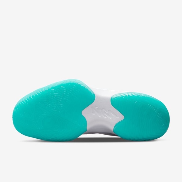 NEW IN BOX Jordan Zion 1 Multiple Sizes - Picture 5 of 8